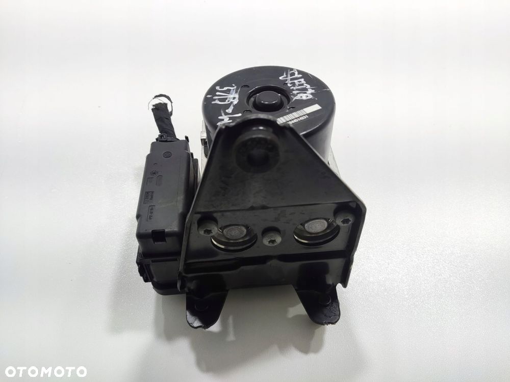 pompa sterownik abs volkswagen jetta vi 5c 1.4 hybryda 1k0614517bt 10-18 - 4