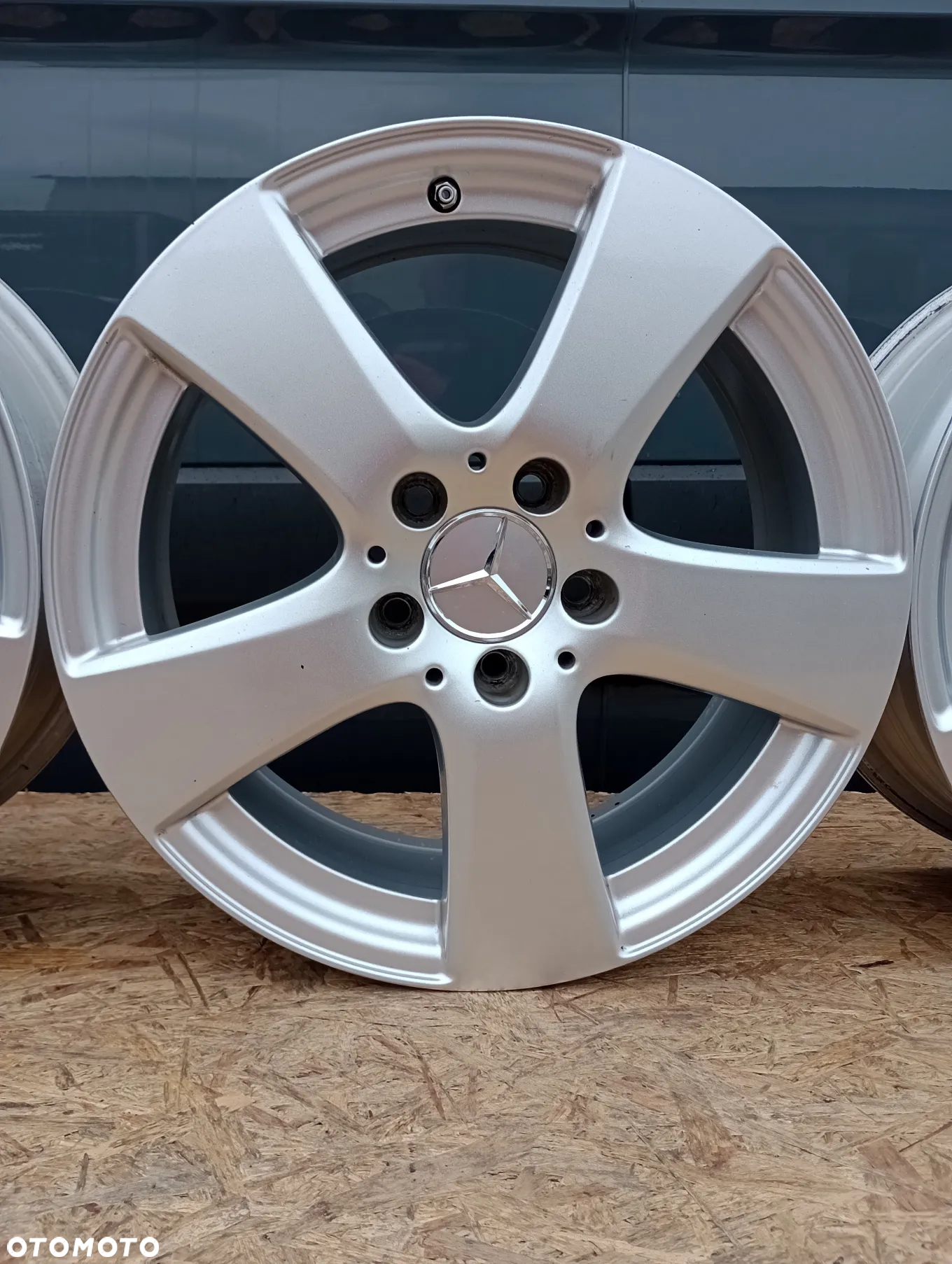 FELGI ALUMINIOWE 5x112 R17 7J ET48,5 CZUJNIKI TPMS MERCEDES CLA GLA GLB KLASA A B C E V - 4