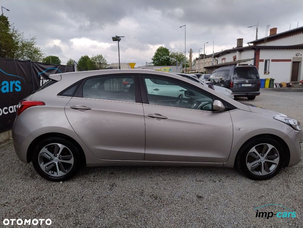 Hyundai i30 - 2