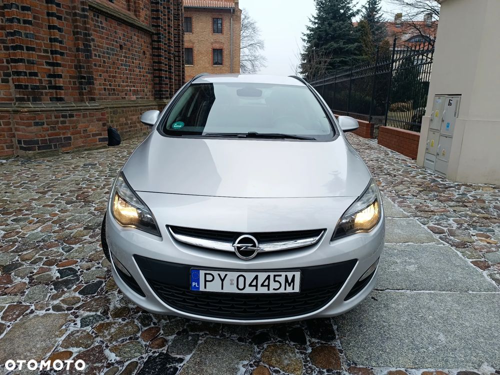 Opel Astra 1.6 D (CDTI) Start/Stop Innovation - 11