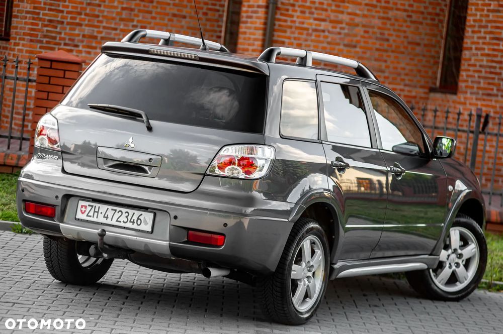 Mitsubishi Outlander - 7