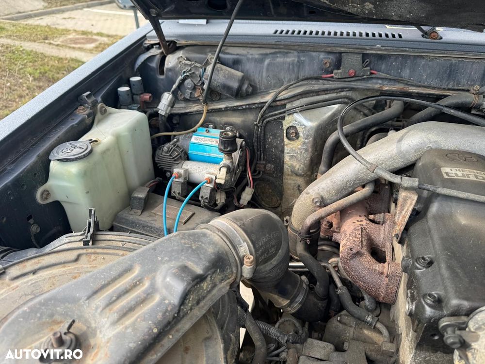 Toyota Land Cruiser - 7