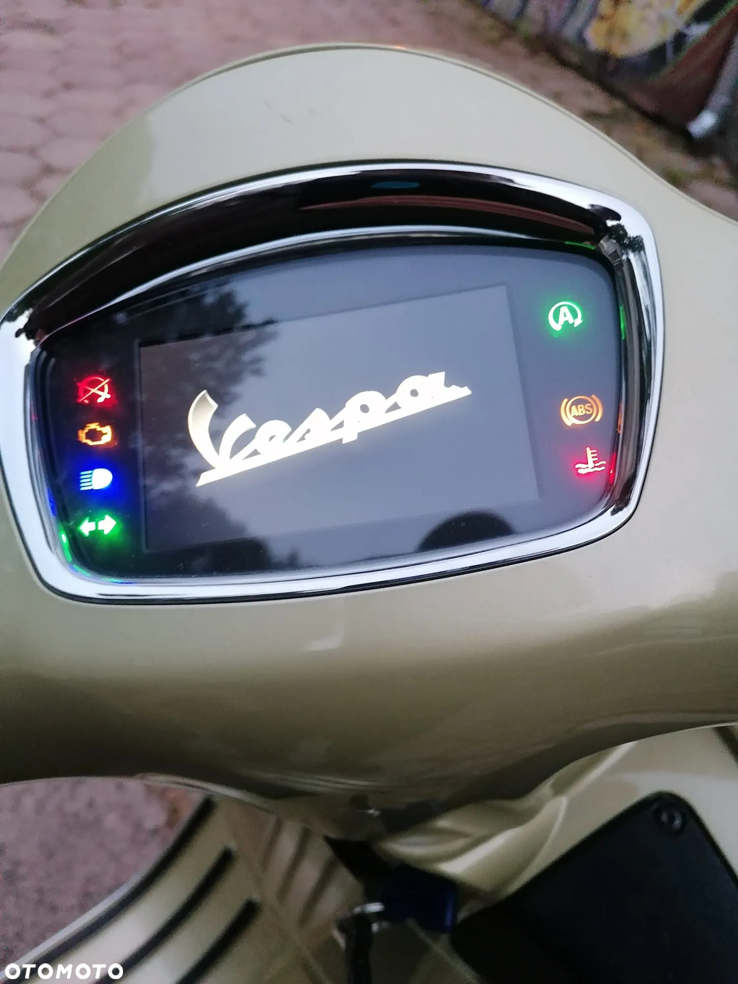 Piaggio Vespa - 9
