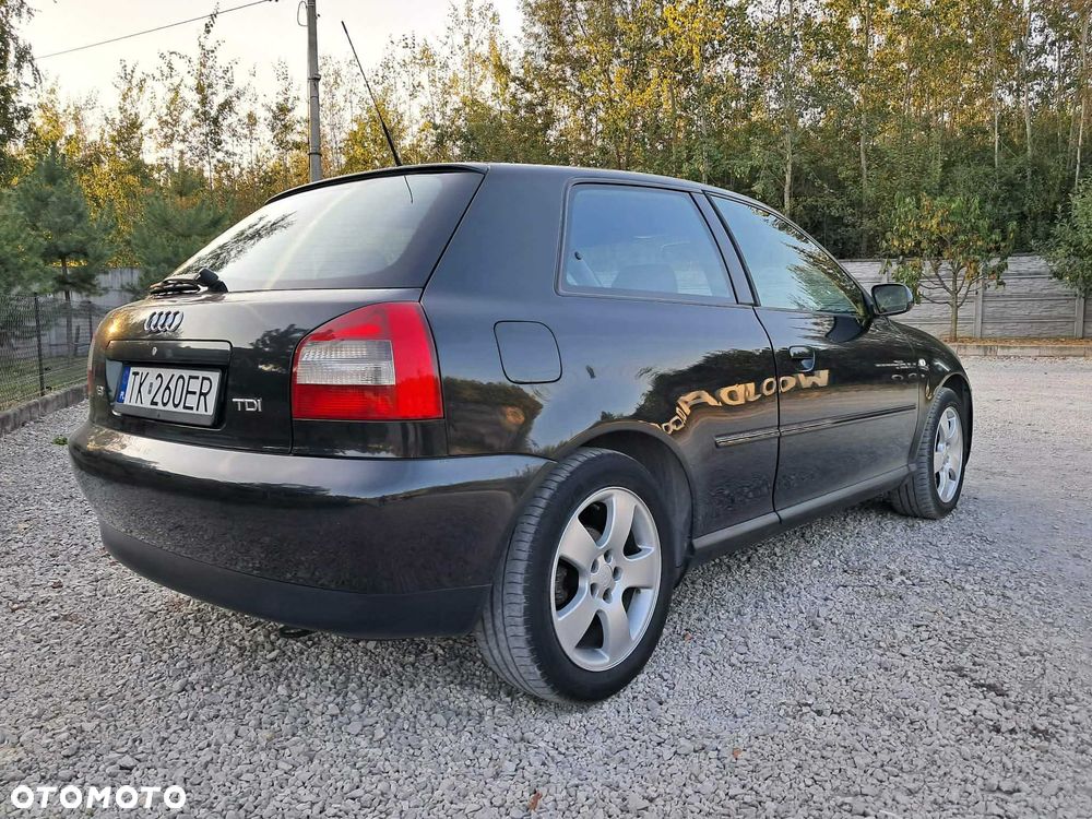 Audi A3 Sportback - 4