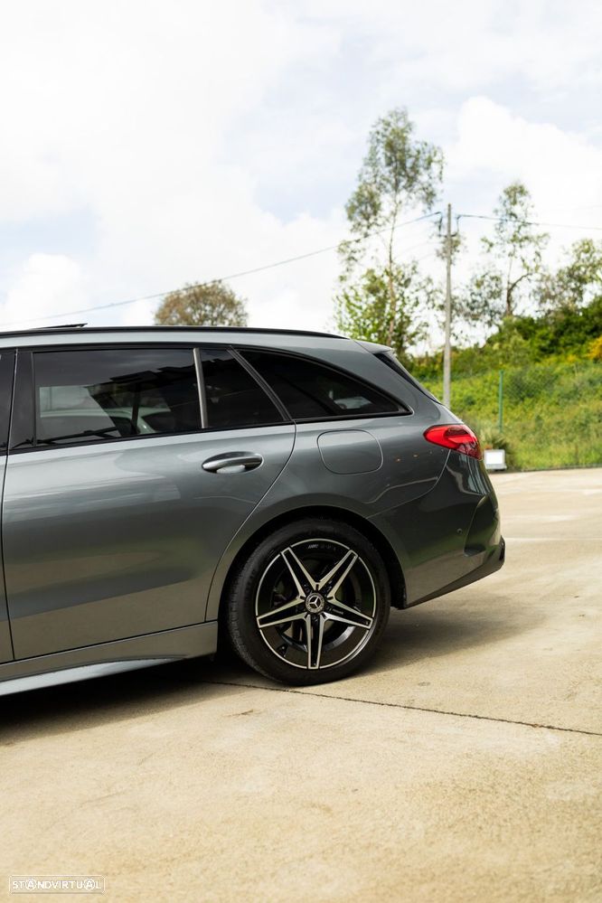 Mercedes-Benz C 300 e AMG Line - 36