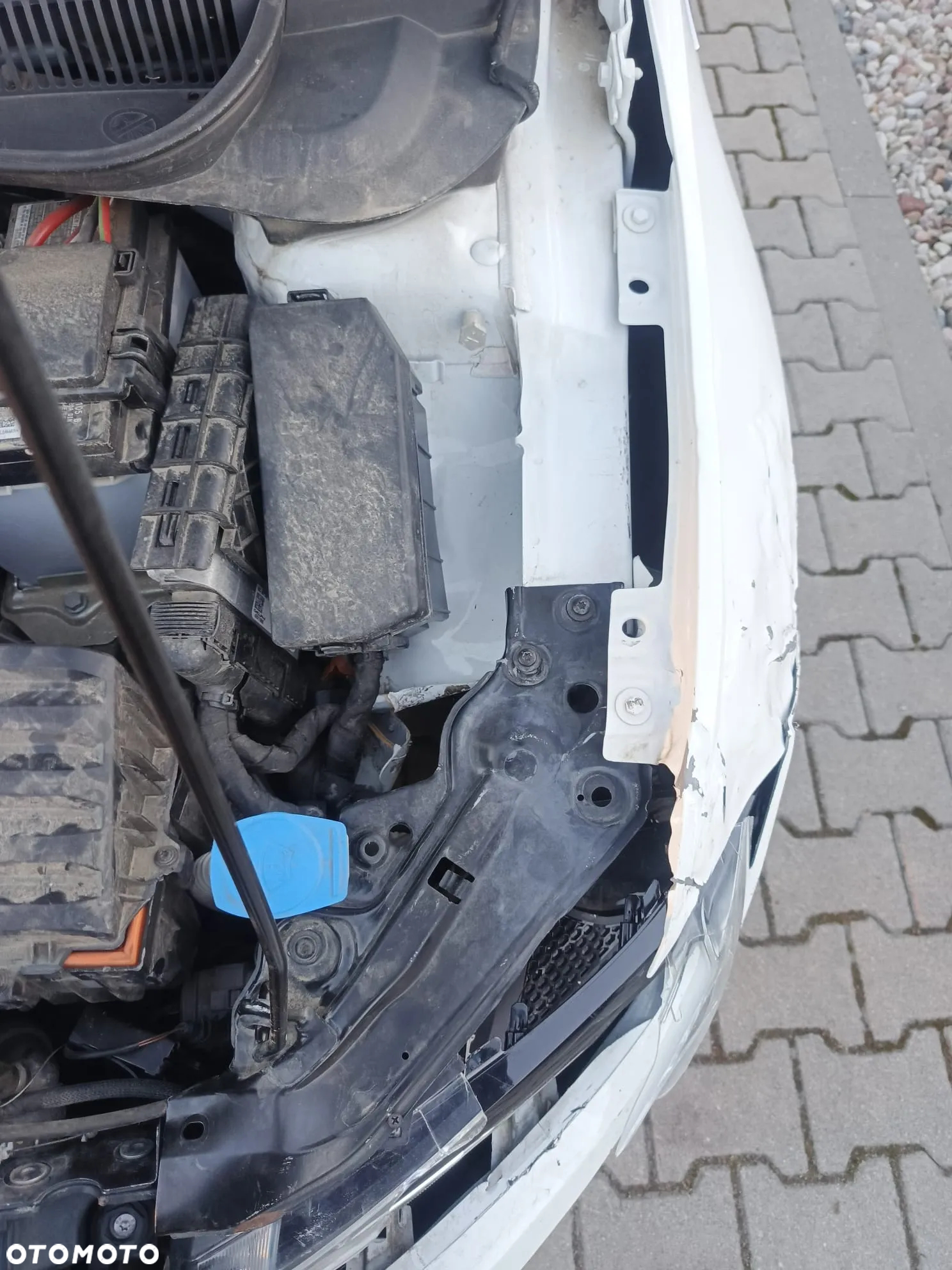 Volkswagen Polo 1.0 TSI R-Line DSG - 11