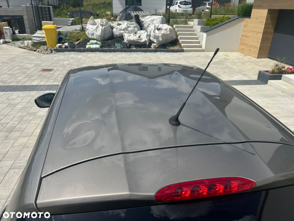 Peugeot 208 1.2 PureTech Style - 15