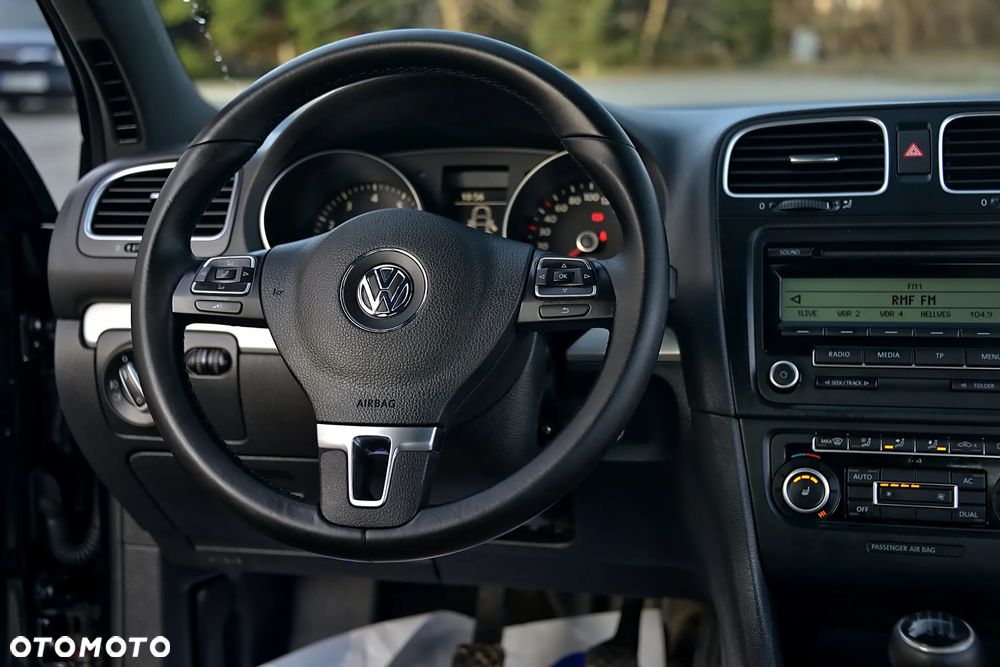 Volkswagen Golf 1.4 TSI Highline - 35