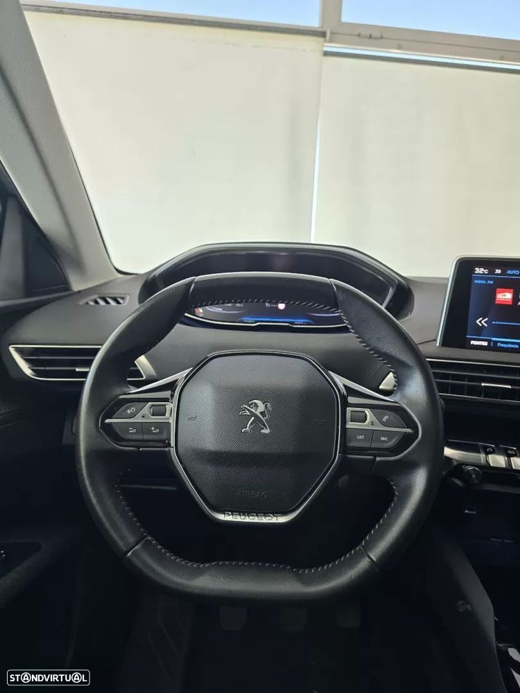 Peugeot 3008 1.5 BlueHDi Active - 15