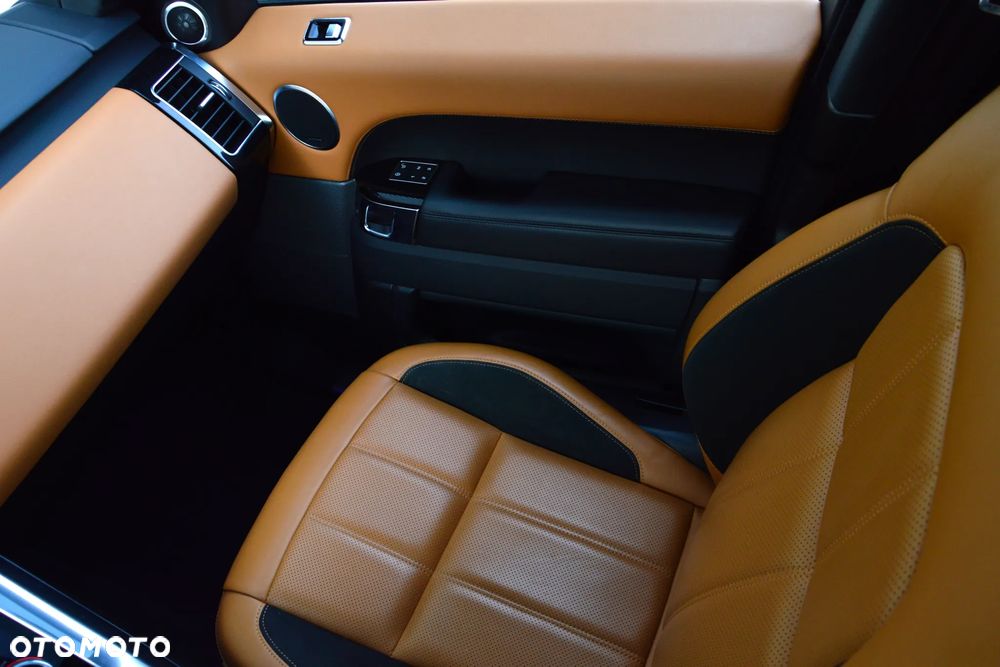Land Rover Range Rover Sport P525 5.0 V8 HSE Dynamic - 29
