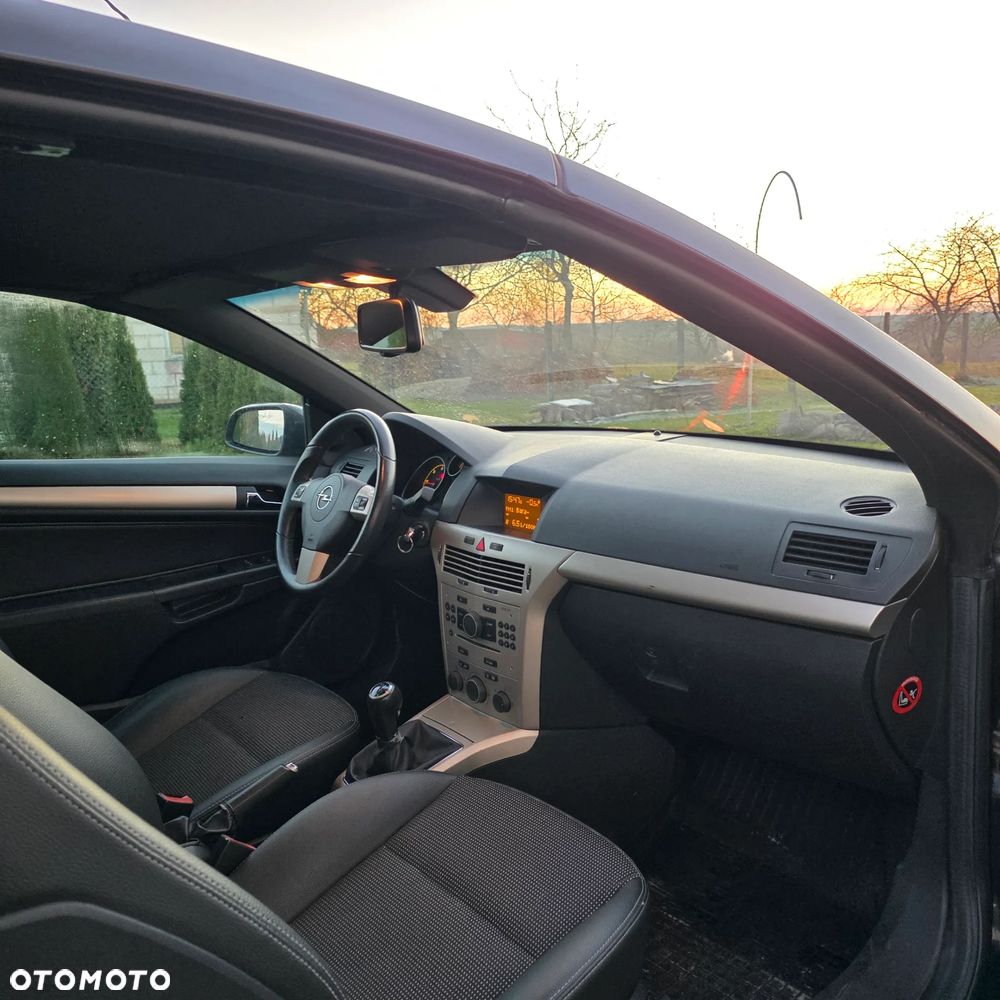 Opel Astra 1.9 CDTI Edition - 30