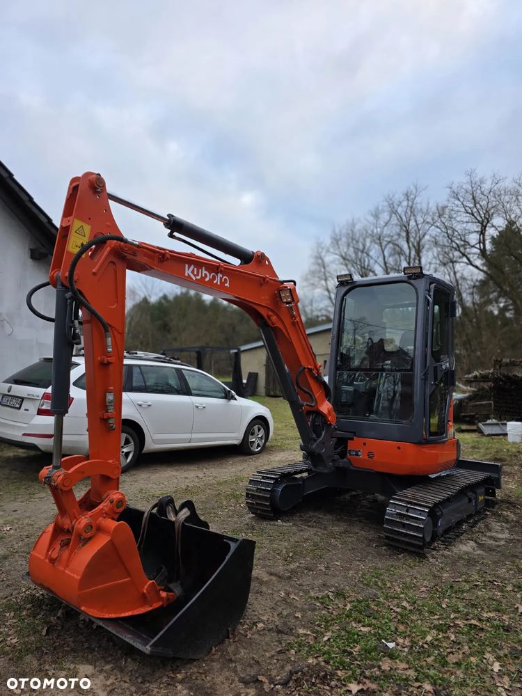 Kubota U-35 - 2