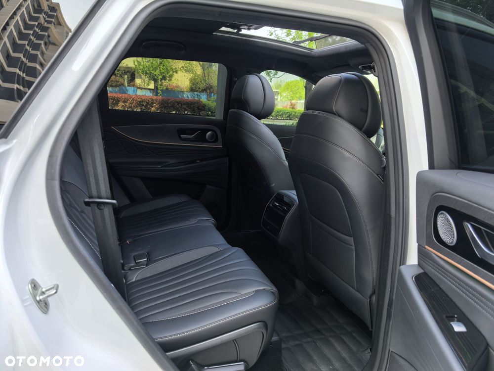 Chery Tiggo 9 - 9