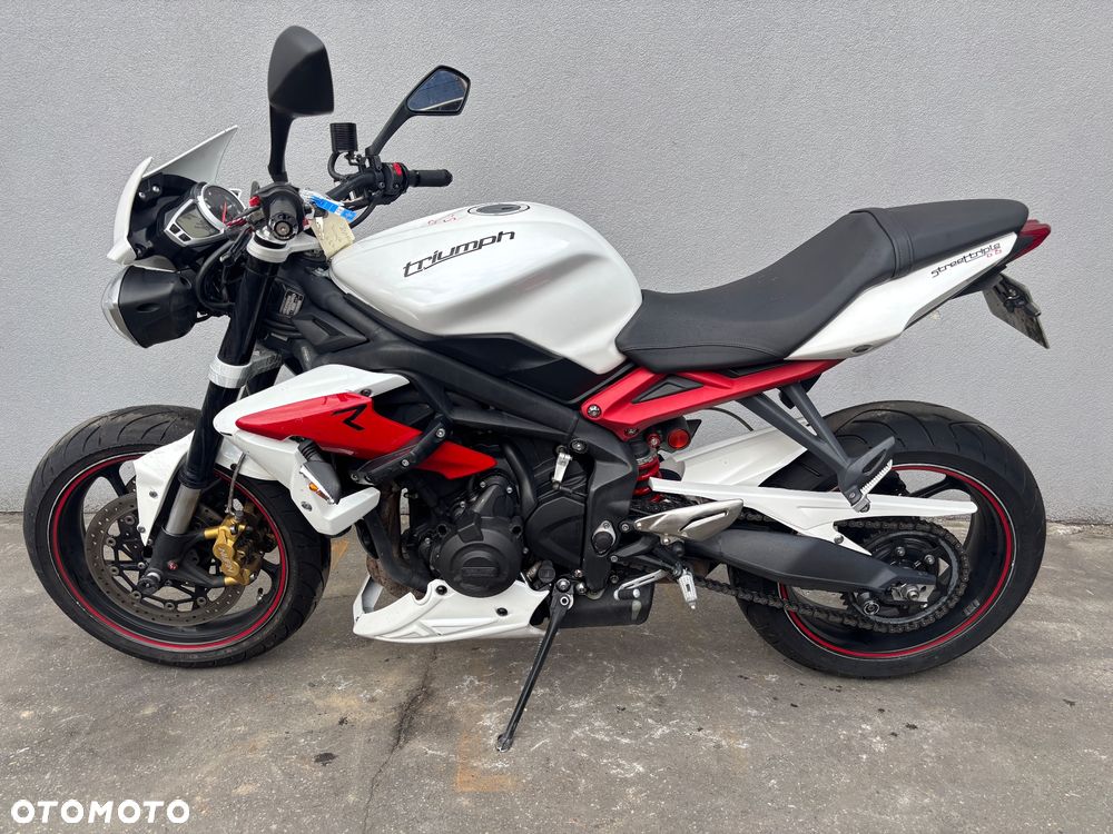 Triumph Street Triple - 7