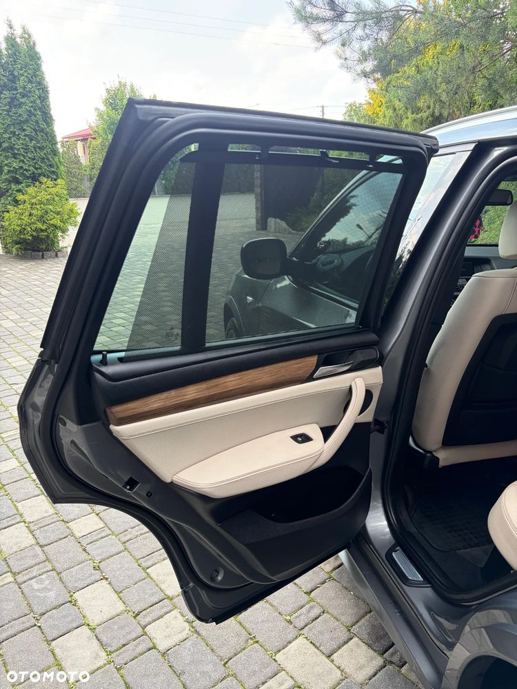 BMW X3 xDrive28i Sport-Aut M Sport - 36
