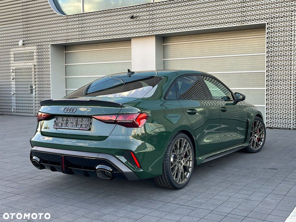 Audi RS3 Limousine - 35
