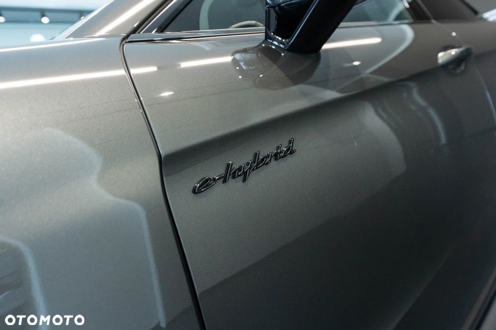 Porsche Panamera 4 E-Hybrid PHEV - 37