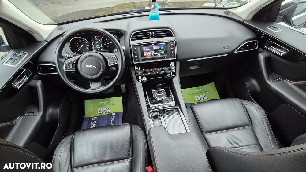 Jaguar F-Pace 20d AWD Aut. Prestige - 5