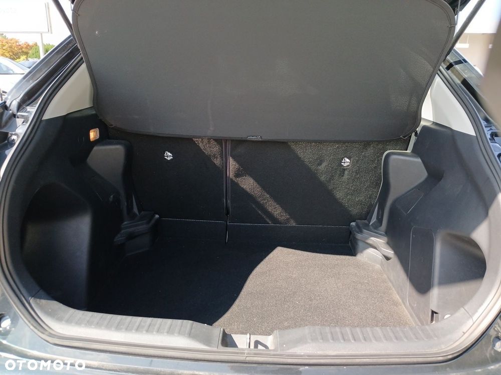 Toyota Yaris Cross Hybrid 1.5 Comfort - 24