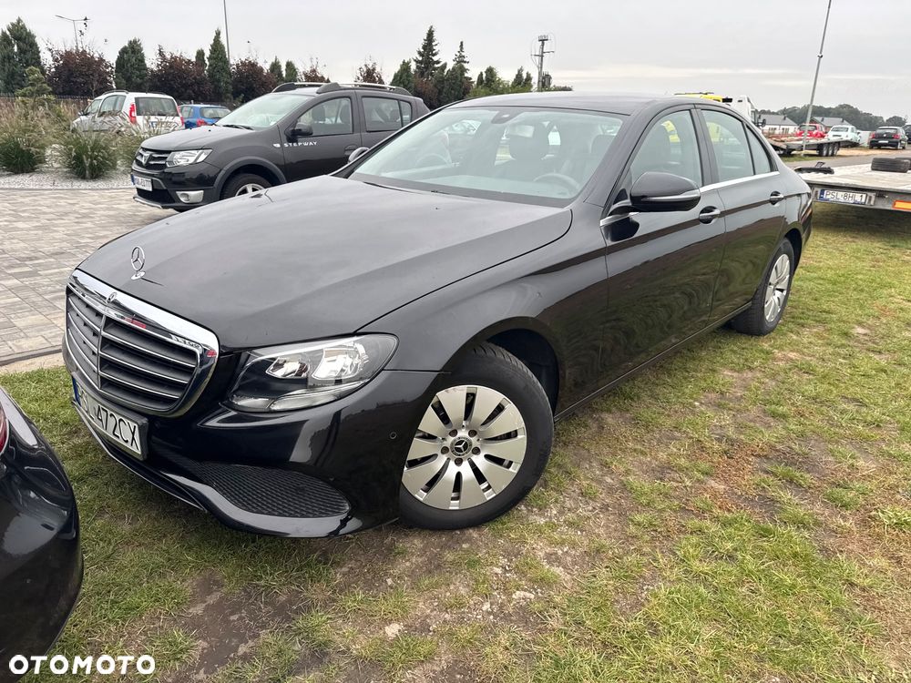 Mercedes-Benz Klasa E 200 d 9G-TRONIC Exclusive - 2