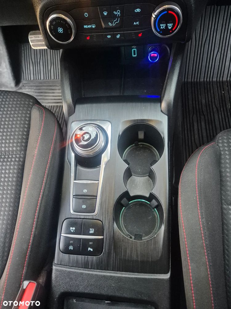 Ford Focus 2.0 EcoBlue ST-Line - 25