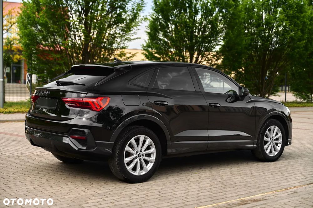 Audi Q3 Sportback 35 TDI S tronic - 11