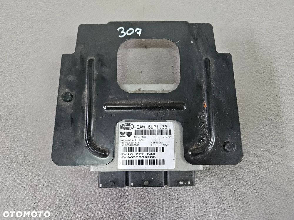 Sterownik komputer silnika Peugeot 307 2,0 16V 100kW 136KM 2005r RFN IAW6LP1.38 9657009280 - 1