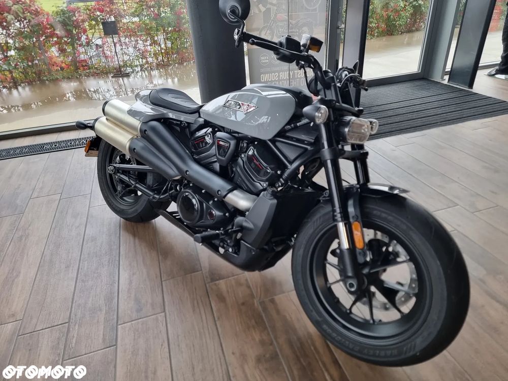 Harley-Davidson Sportster - 4