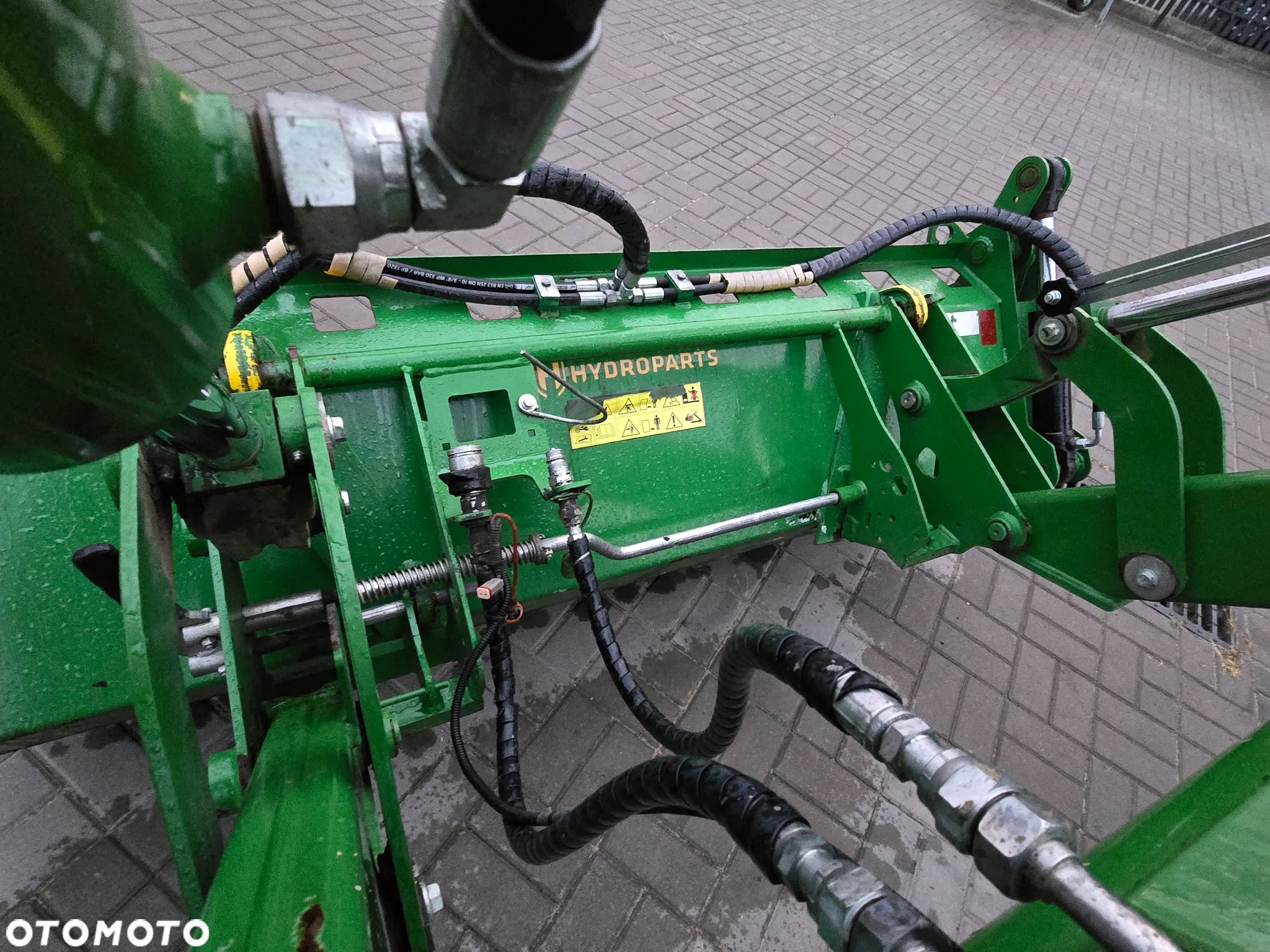 John Deere 5075E - 18