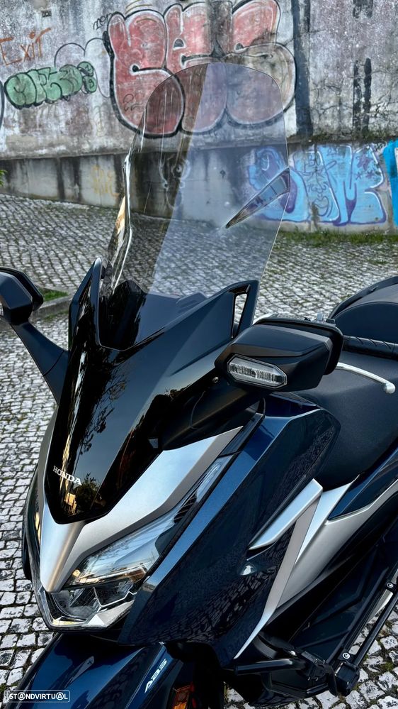 Honda Forza - 10