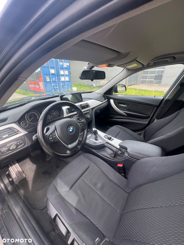 BMW Seria 3 - 10