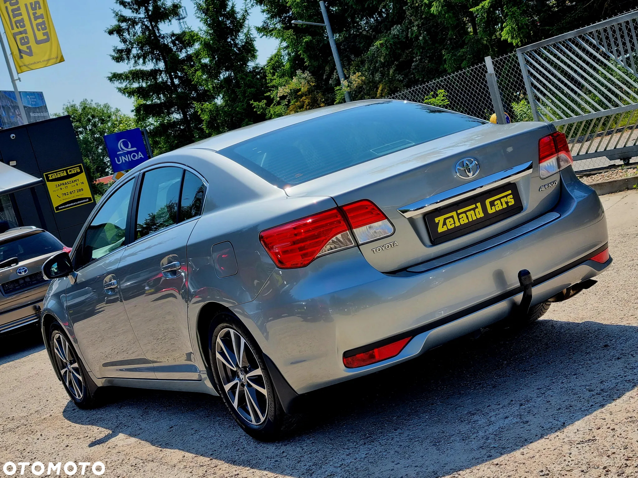 Toyota Avensis 1.8 Premium - 7