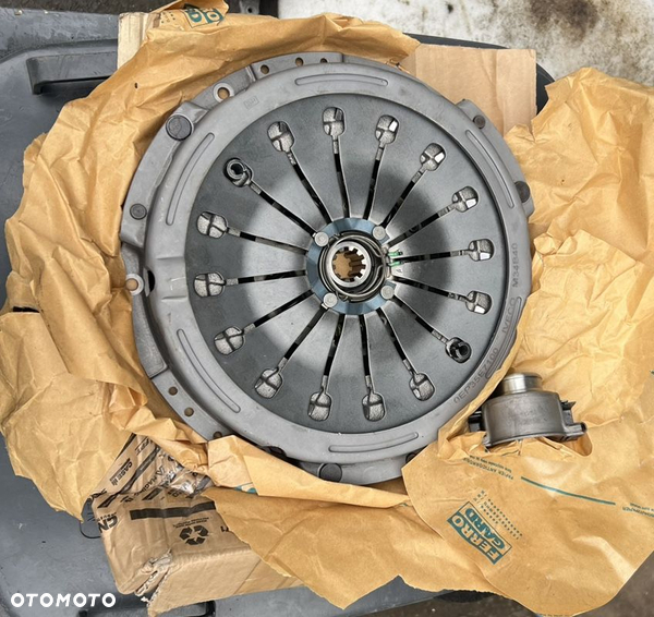 SPRZĘGŁO KOMPLETNE IVECO 3.0 210km