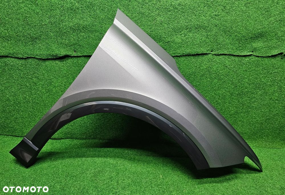 AUDI Q4 89A ----> BŁOTNIK PRAWY PRZÓD E-TRON