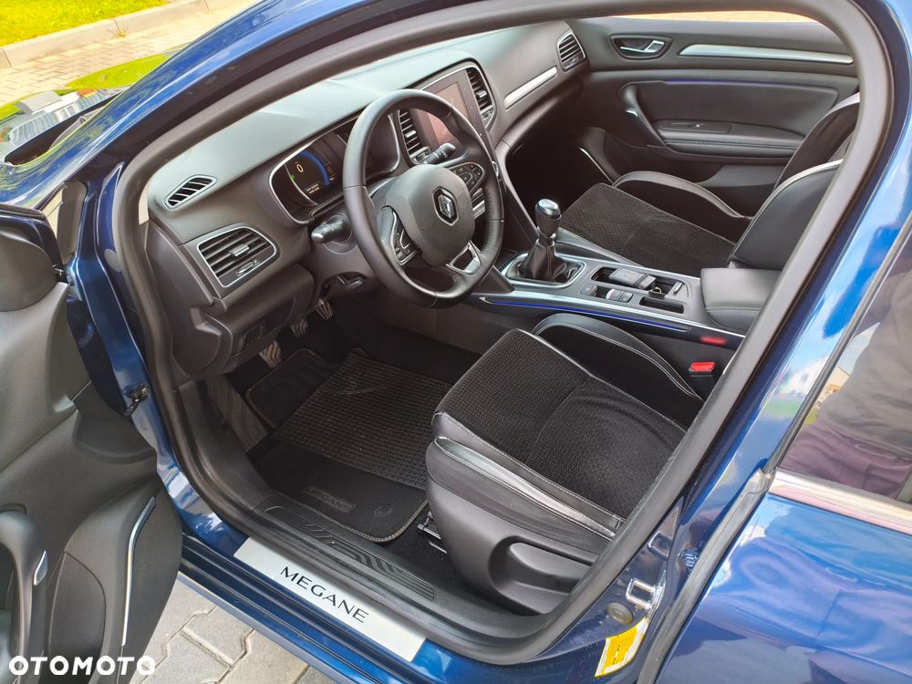Renault Megane 1.6 dCi Energy Bose Edition - 29