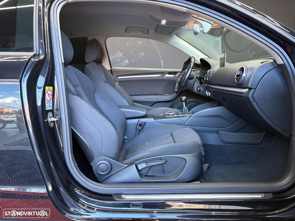Audi A3 2.0 TDI Design - 37