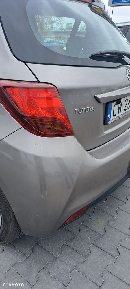 Toyota Yaris - 7