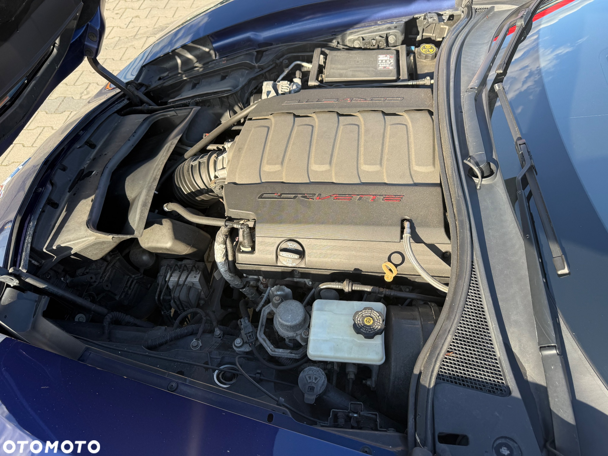 Chevrolet Corvette - 16