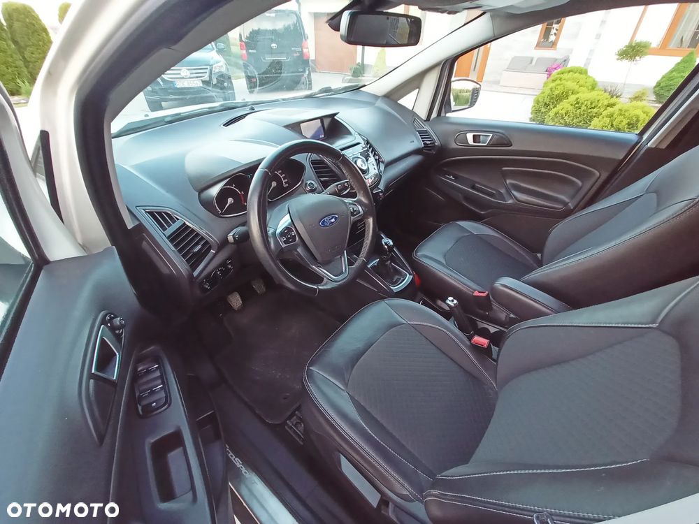 Ford EcoSport - 8