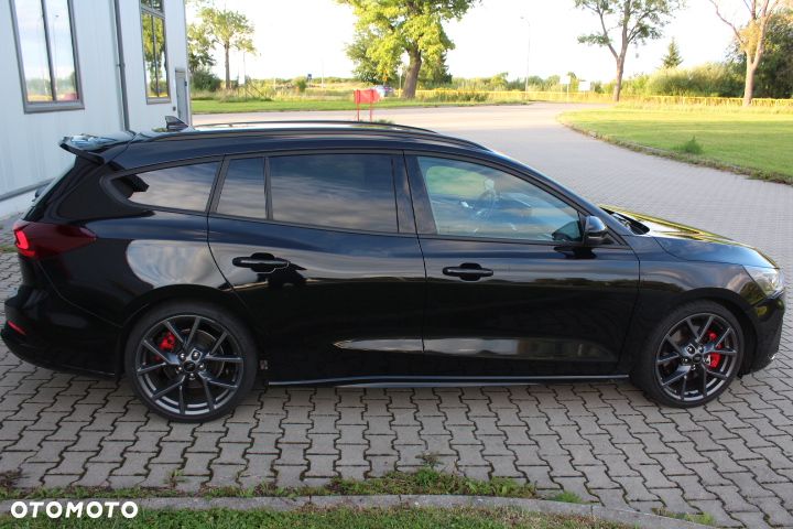 Ford Focus 2.3 EcoBoost ST X - 15