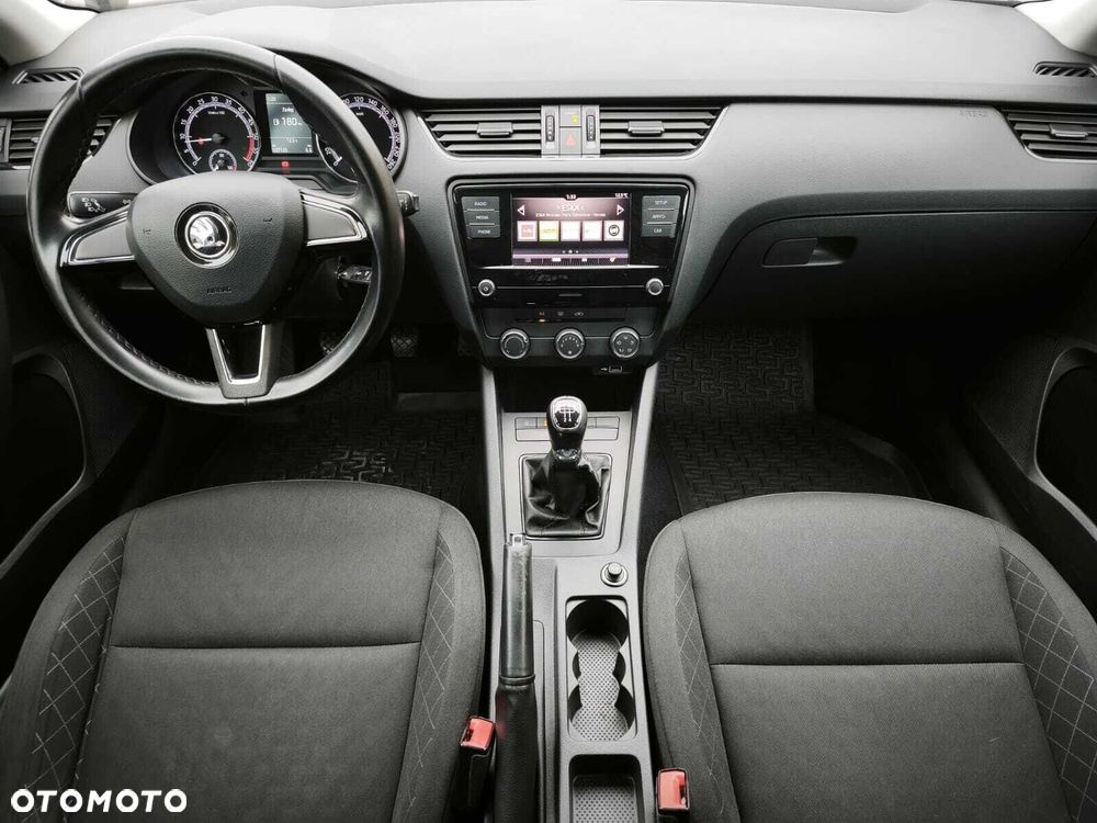 Skoda Octavia 1.6 TDI SCR Active - 5