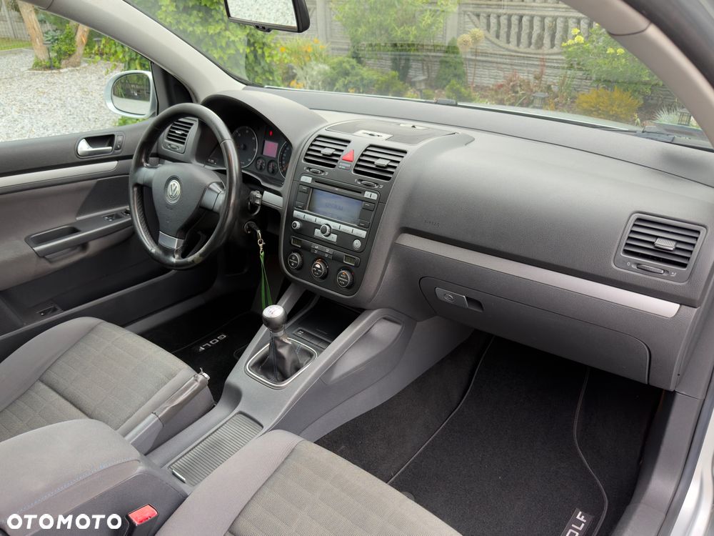 Volkswagen Golf 1.9 TDI Tour - 16