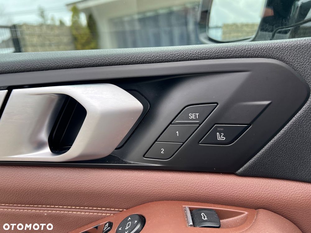 BMW X5 xDrive30d - 26