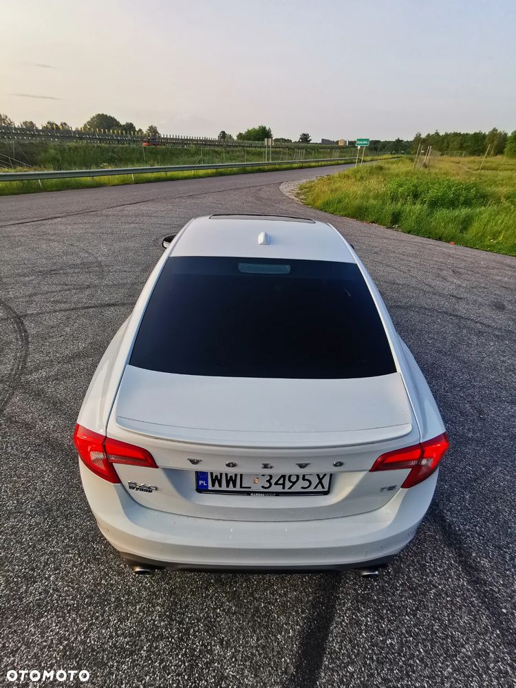 Volvo S60 T5 Geartronic RDesign - 11