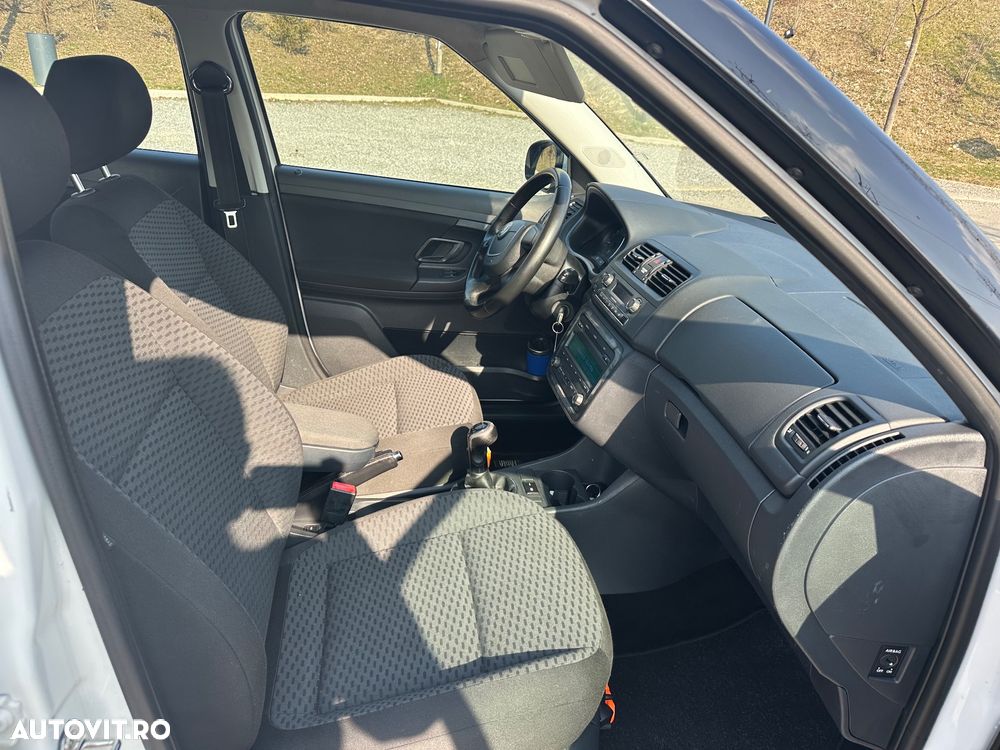 Skoda Fabia - 8