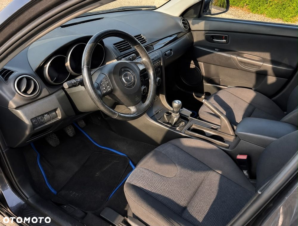 Mazda 3 1.6 Sport Comfort - 21