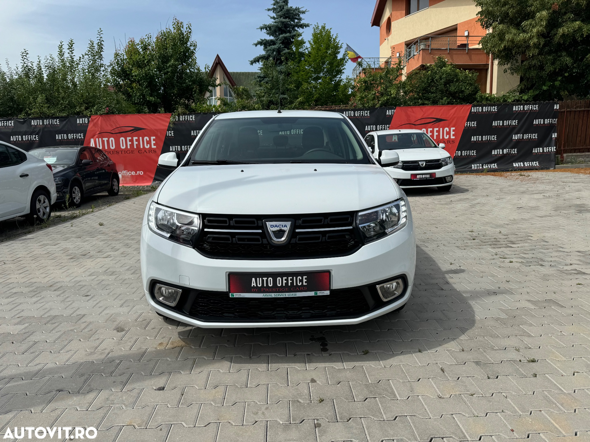 Dacia Logan 1.0 SCe Laureate - 8