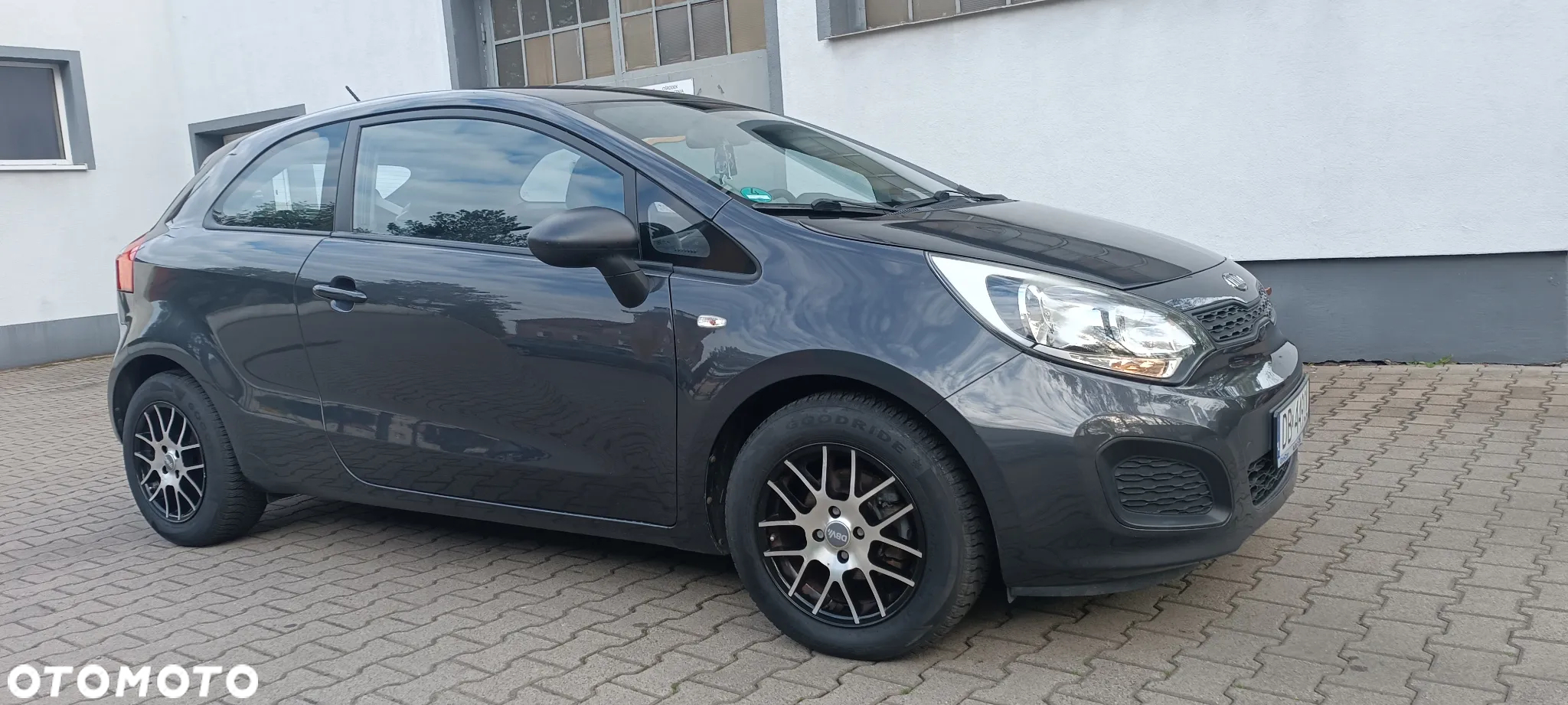 Kia Rio 1.2 Attract - 6