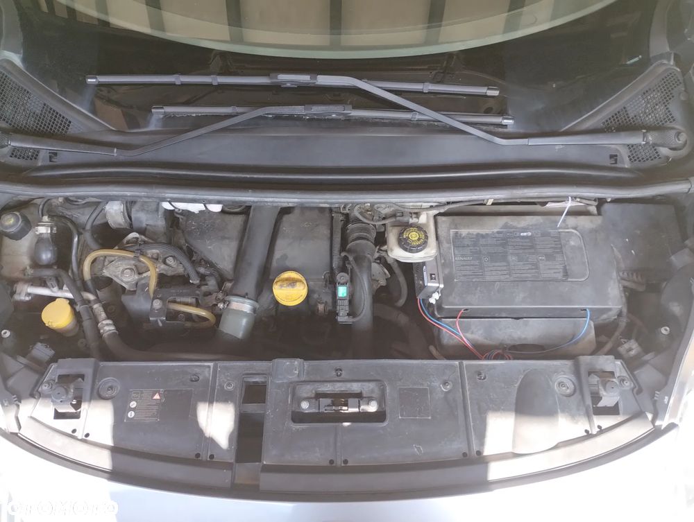 Renault Scenic dCi 110 EDC Bose Edition - 4