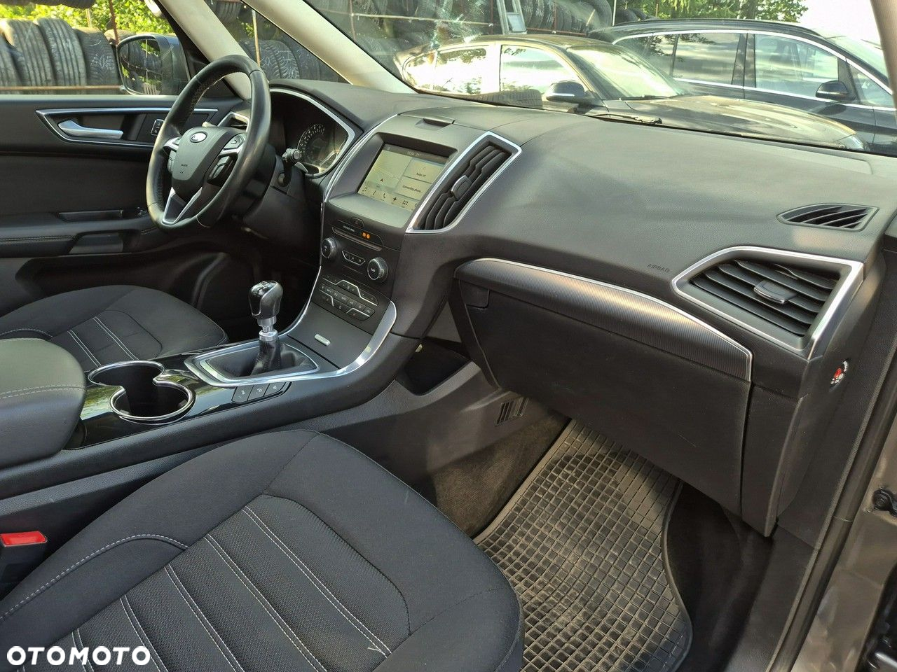 Ford Galaxy 2.0 TDCi Titanium - 29